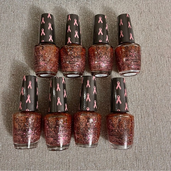 Beautiful glittered nail polish. - Picture 4 of 8